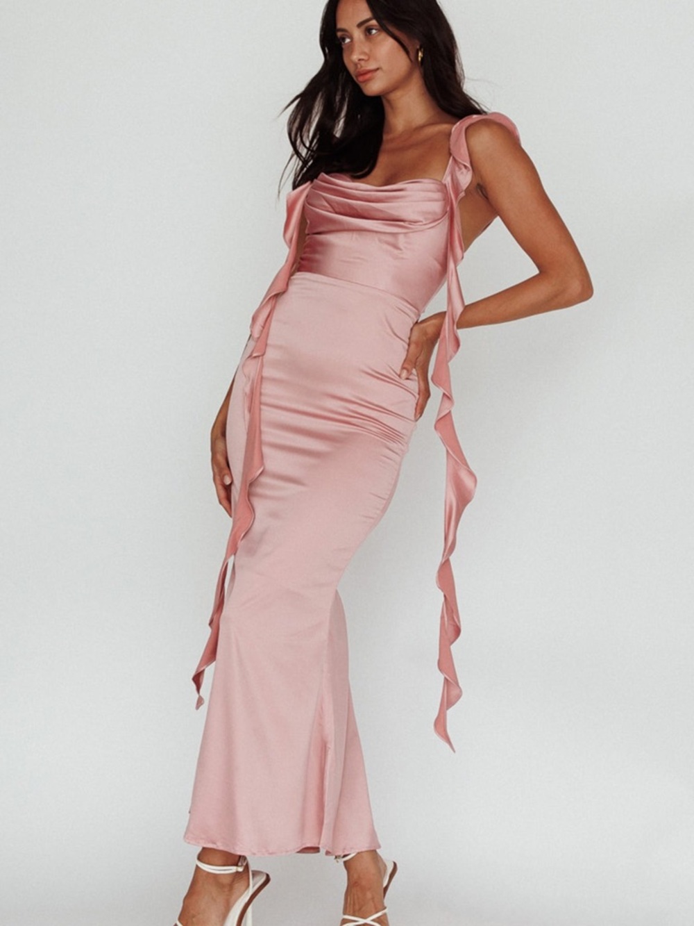 Selfie Leslie- Blushing Ruffle Trim Midi Dress Mauve